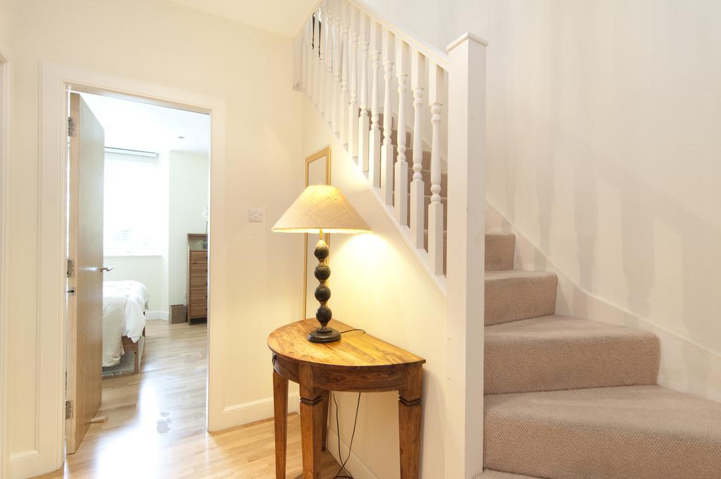 Edinburgh Church Apartments Room photo